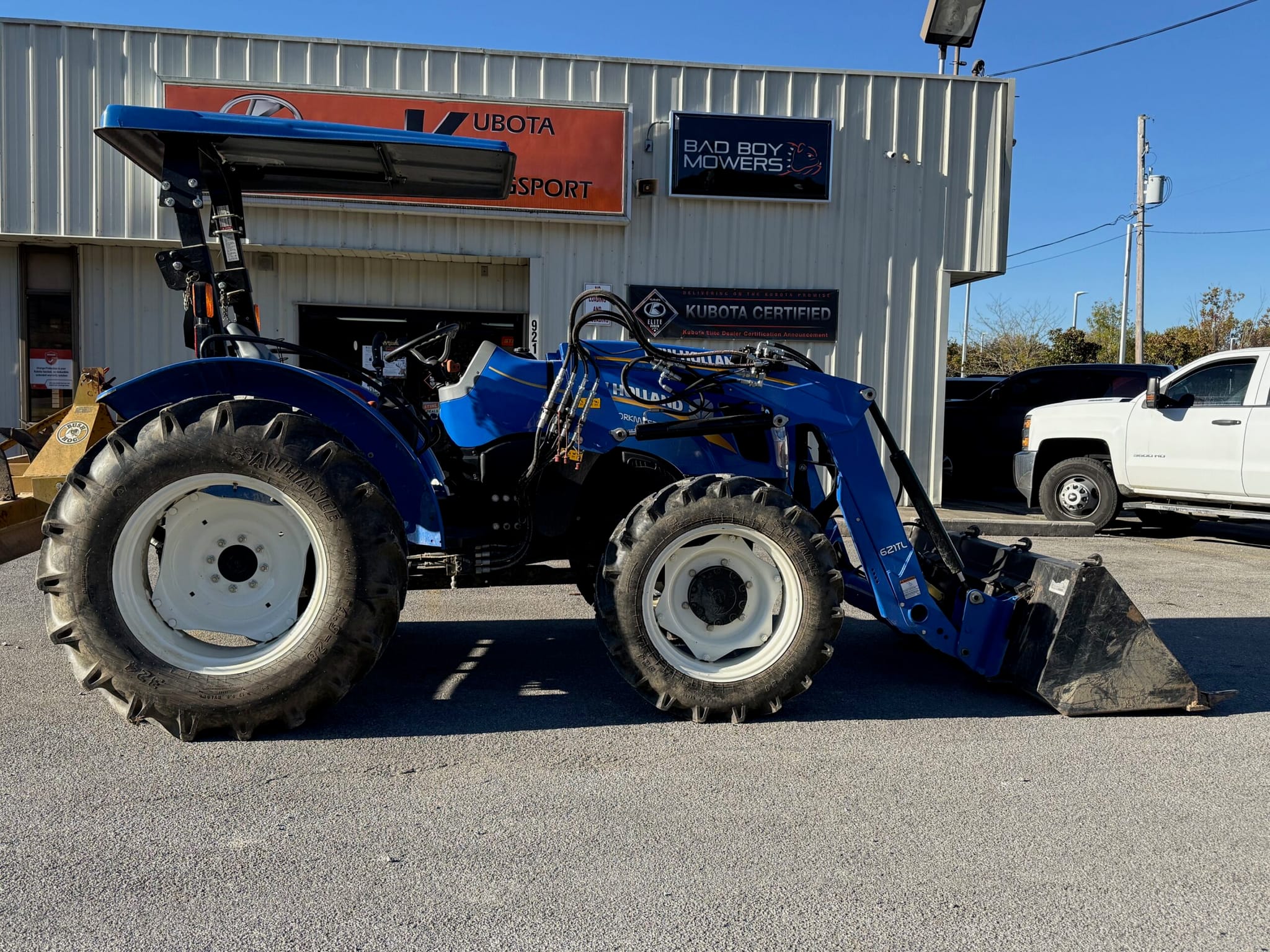 NEW HOLLAND WORKMASTER 60